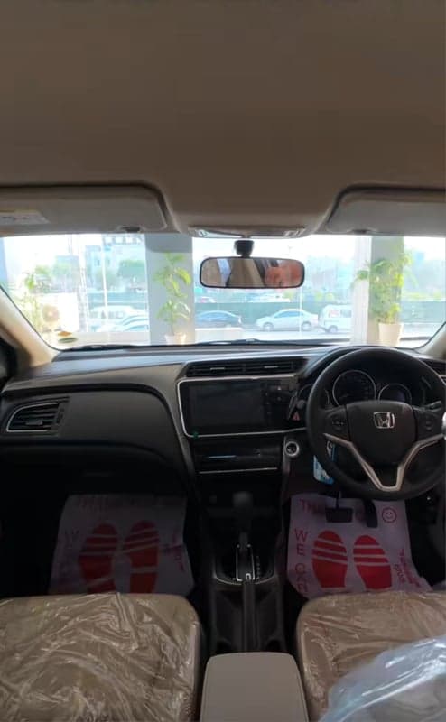 Honda City Aspire S - Zero Meter 2025 - Image 5